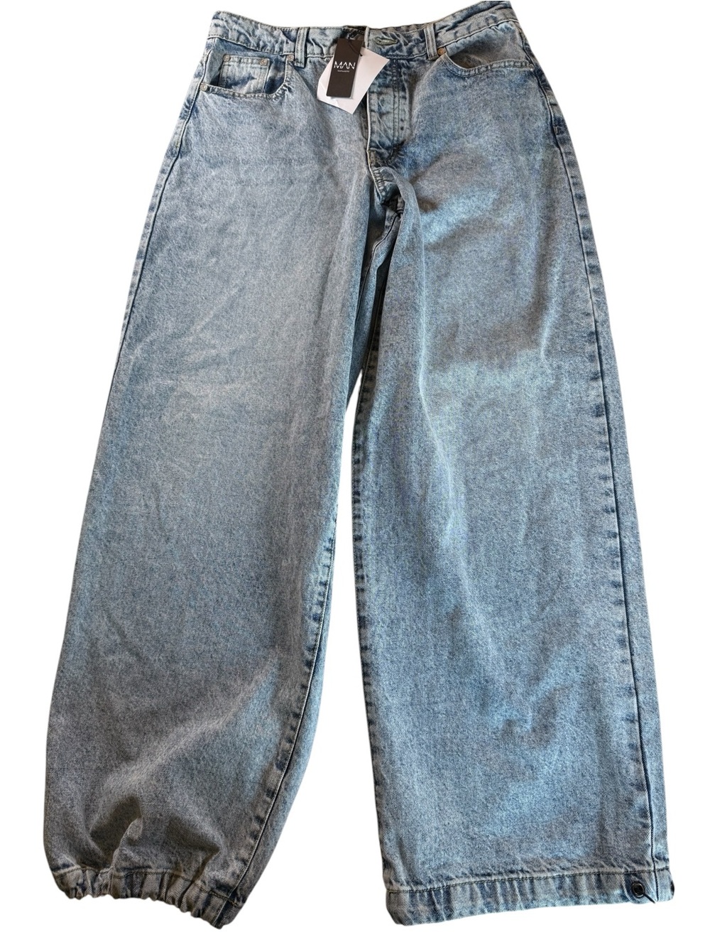NWT boohooMAN Parachute Baggy Jeans Light Wash Size 30R